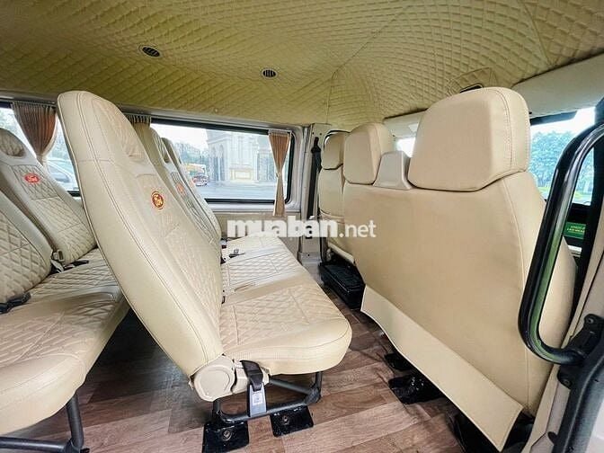 Ford Transit 2018 Luxury - 150000 km