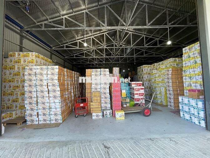 Văn phòng cty và nhà xưởng( 2 phòng ngủ, bếp) 410m2 Ngô Đức Kế