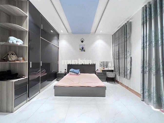 Bán / cho thuê nhà Mặt tiền biệt thự mặt 825 TT Đức Hoà