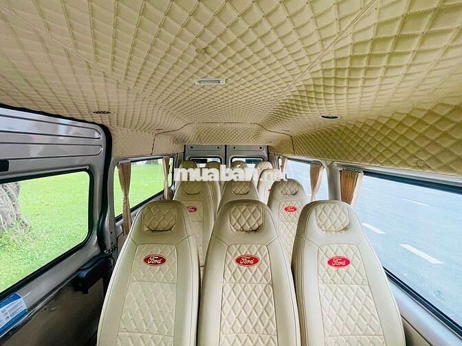 Ford Transit 2018 Luxury - 150000 km