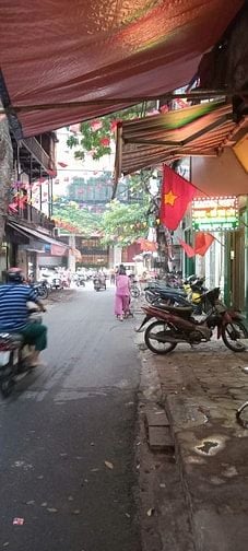 BÁN NHÀ  KINH DOANH SIÊU ĐỈNH  GIÁ NHỈNH 8 TỶ