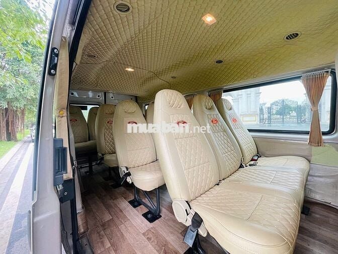 Ford Transit 2018 Luxury - 150000 km