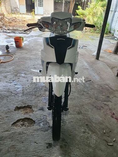 Wave Blade 2019 trắng đen