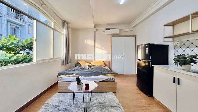 STUDIO CỬA SỔ LỚN| RỘNG 30M2| FULL NỘI THẤT| ĐI BỘ QUA METRO VĂN THÁNH