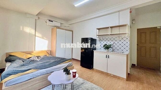 STUDIO CỬA SỔ LỚN| RỘNG 30M2| FULL NỘI THẤT| ĐI BỘ QUA METRO VĂN THÁNH