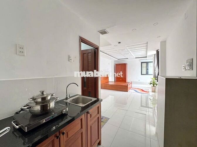 CĂN HỘ BANCON FUL NỘI THẤT NGAY CÔNG VIÊN GIA ĐỊNH SÂN BAY TSN AN NINH