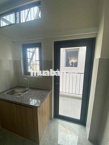 Phòng 25m2 3tr9 có sân phơi, gác lửng Bùi Đình Tuý