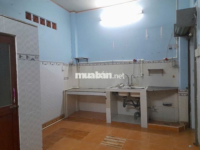 Nhà 1 trệt 1 lầu 48 m2 đường Nguyễn Kiệm , P.3, GV