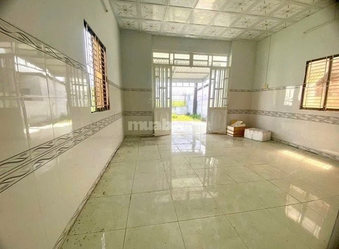 Bán Gấp căn cấp 4 mặt nhựa Củ Chi, Tân Thông Hội, 800 triệu, sang nhà