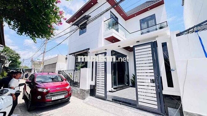 10 x 14m-Bán Gấp Biệt Thự Góc 2 MT Đẹp Lung Linh Ngay Chợ Thới Tứ