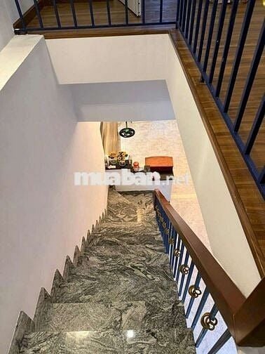 Cho Thuê Nhà 1 Trệt 1 Lầu 5x15m Hẻm Lê Văn Lương Gần Lottlemart Q.7