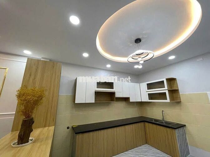 Nhà Mới, ngay Tỉnh Lộ 10, Pháp Lý Chuẩn, Giá 1 tỷ 750 còn thương lượng