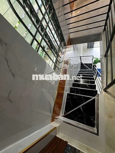 Bán nhà nhỏ Hóc Môn 4m - 6m gần chợ Nhị Xuân 265tr ko quy hoạch