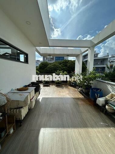 🏡 Cho Thuê Nhà Đường C18_(K300)_8x20m, 3 Lầu Nội Thất, Thang Máy