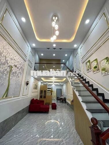 Nhà Mới, ngay Tỉnh Lộ 10, Pháp Lý Chuẩn, Giá 1 tỷ 750 còn thương lượng