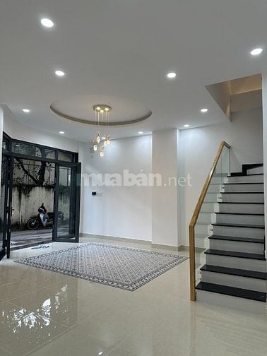 Nhà 4 Tầng xây mới-khu đồng bộ hẻm xe hơi Hoàng Hoa Thám