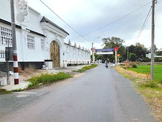 Hàng Vip, 310m2 đất thổ đường nhựa 9m chỉ 1.6 tỷ