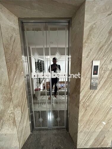 🏡 Cho Thuê Nhà Đường C18_(K300)_8x20m, 3 Lầu Nội Thất, Thang Máy