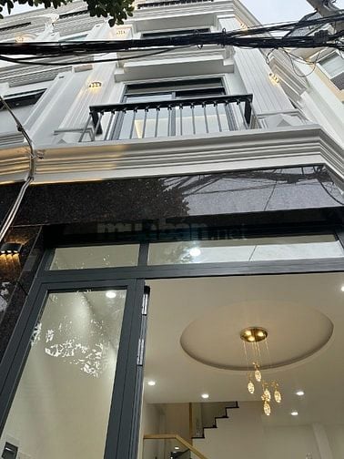 Nhà 4 Tầng xây mới-khu đồng bộ hẻm xe hơi Hoàng Hoa Thám