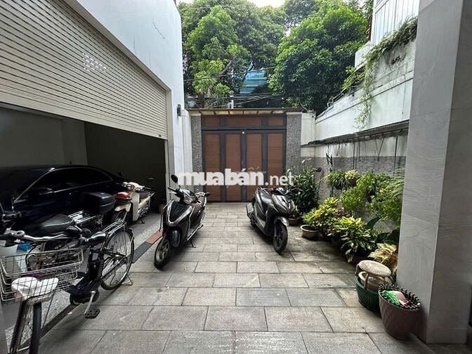 🏡 Cho Thuê Nhà Đường C18_(K300)_8x20m, 3 Lầu Nội Thất, Thang Máy