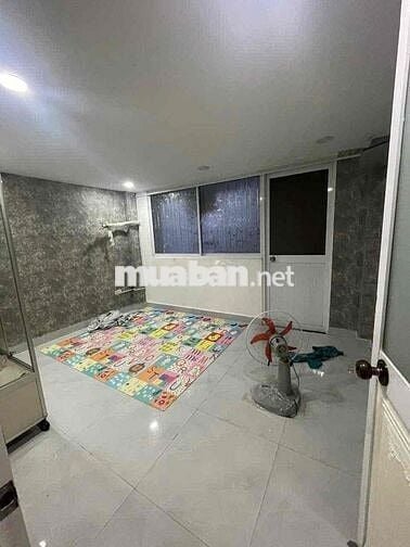 cho thuê nhà nguyên căn mặt tiền đường Nguyễn Khuyến p12 , Bình Thạnh