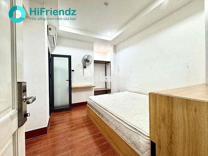 Cho thuê phòng ngay trung tâm Q5 giá siêu hạt dẻ có 1 0 2