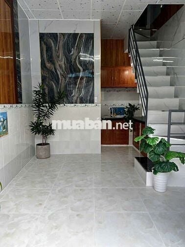 Bán nhà nhỏ Hóc Môn 4m - 6m gần chợ Nhị Xuân 265tr ko quy hoạch