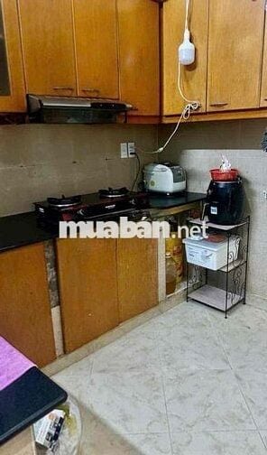 Cho thuê nhà nguyên căn Đường Hoàng Hoa Thám Quận BT