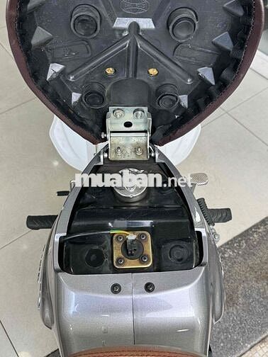 Bán xe Cub 50cc /Cuối 2022,mới 99% .Bstp 1 chủ.