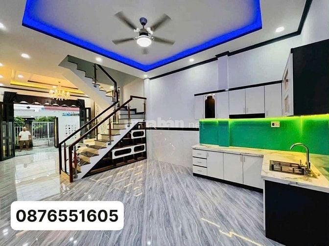 BÁN NHÀ 1 TRỆT 1 LẦU ĐƯỜNG HOÀNG PHAN THÁI SHR GIÁ 850TR