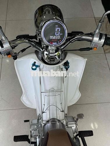 Bán xe Cub 50cc /Cuối 2022,mới 99% .Bstp 1 chủ.