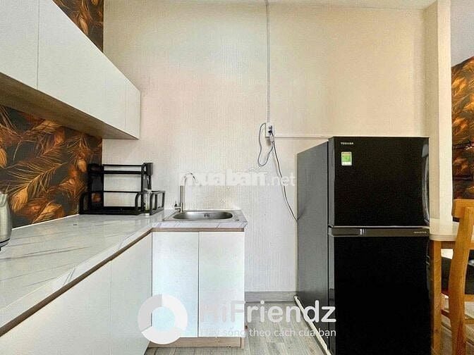 CHO THUÊ CHUNG CƯ MINI - 1 PHÒNG NGỦ / THANG MÁY VỊ TRÍ NGAY MẶT TIỀN