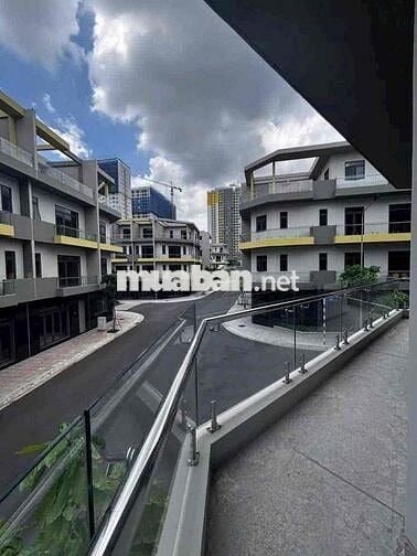 NHÀ PHỐ BCONS UNI VALLEY THANH TOÁN 2TY1 NHẬN NHÀ