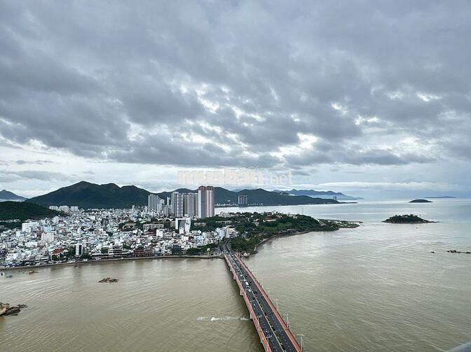 Cho Thuê căn góc 3 phòng ngủ Mường Thanh Khánh Hòa 4 Trần Phú