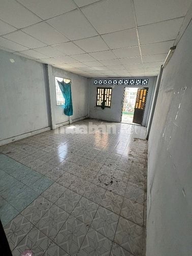 Nhà MT nguyễn Biểu P1Q5.(Hạ Giá còn 27tỷ800tr còn TL mạnh)