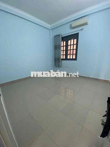 Nhà Mới Hẻm Xe Hơi P9: 4.2x16m ,2 lầu, 4pn, 4wc, mấy lạnh