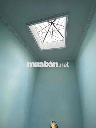 Nhà Mới Hẻm Xe Hơi P9: 4.2x16m ,2 lầu, 4pn, 4wc, mấy lạnh