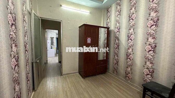 Trệt lầu 3,2*18; 2pn đi gò vấp gần hẻm xe hơi