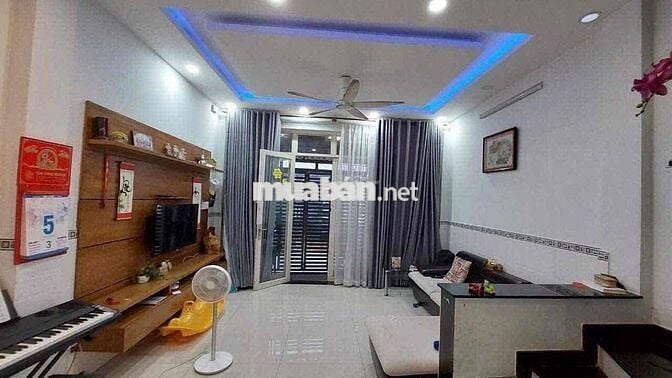 NHÀ GẦN TTTM GIGAMAL FULL NỘI THẤT CAO CẤP HẺM Ô TÔ 4 PN 3WC Ở + VPCTY