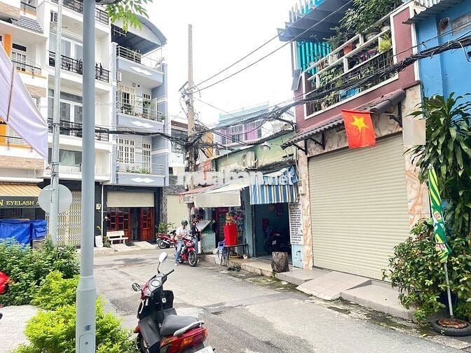 Cho Thuê Kho Đường Âu Cơ DT rộng 14x20m.