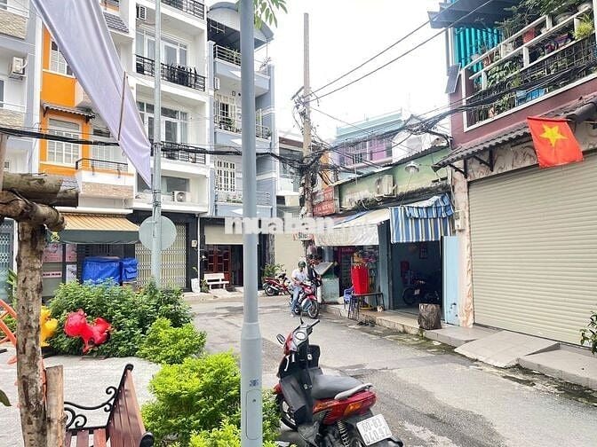 Cho Thuê Kho Đường Âu Cơ DT rộng 14x20m.