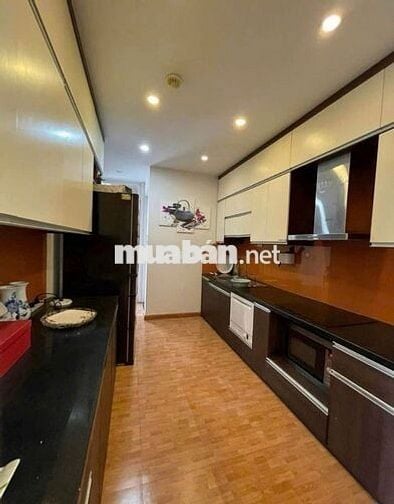 Cho thuê CHCC MD Complex - Mỹ Đình 3PN 2WC 147m2 đồ cơ bản giá 16tr/th