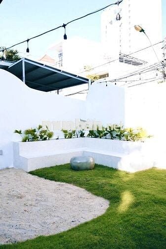 🏡 CHO THUÊ VILLA ĐẸP SÂN VƯỜN GẦN BIỂN – FULL NỘI THẤT – GIÁ 40 TRIỆU