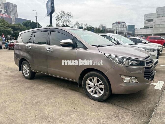 TOYOTA INNIVA G tự động 7 c xe đẹp giảm giá kịch k
