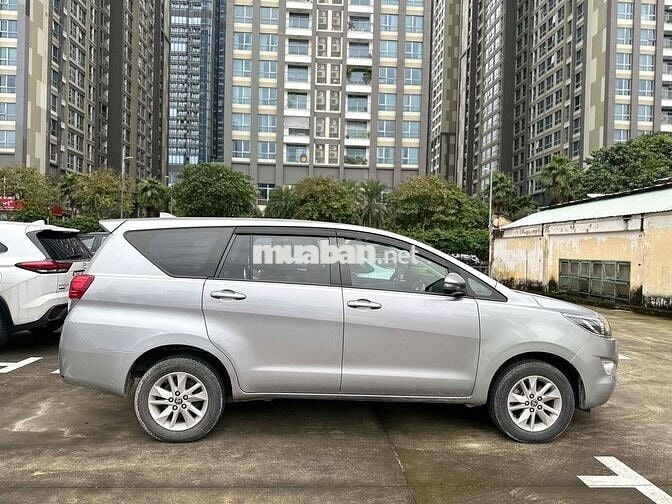 Toyota Innova E số sàn 7c GIẢM SÂU ĐÓN TẾT