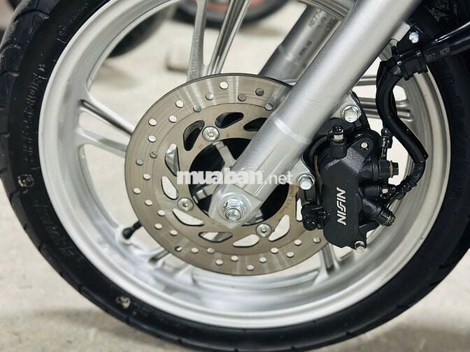 XE MÁYTHANH TÙNG_SH VIỆT 125 TRẮNG LƯỚT BAO ZIN