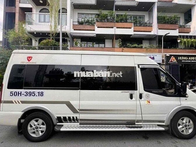 Ford Transit Limousine Cao cấp