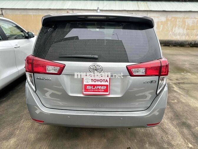 Toyota Innova E số sàn 7c GIẢM SÂU ĐÓN TẾT