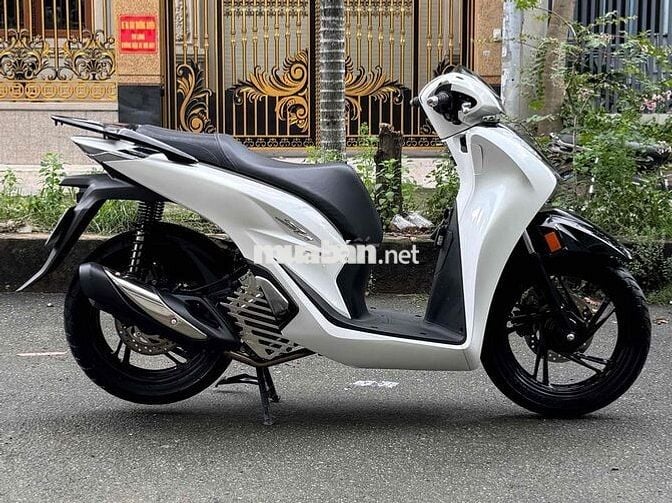 honda sh siêu lướt xe đẹp keng bstp 9 chủ sang ten