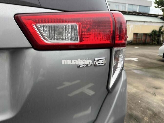 Toyota Innova E số sàn 7c GIẢM SÂU ĐÓN TẾT